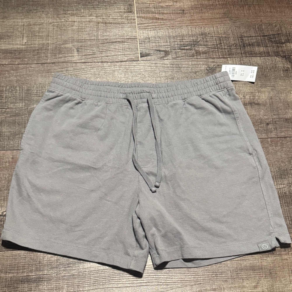 Gilly Hicks Men's Athletic Gray Shorts